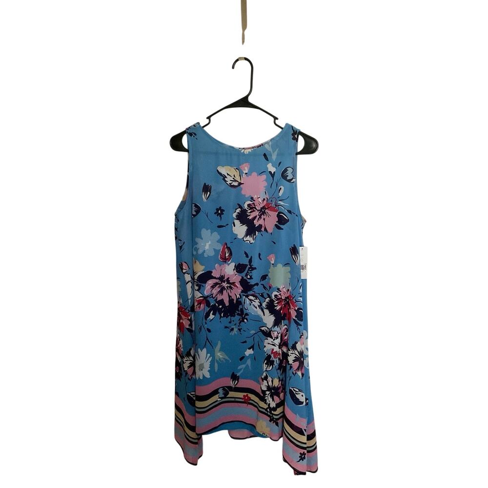 Donna Morgan NWT Size 6 Blue Floral Sleeveless Hanky Hem Dress Wedding Guest